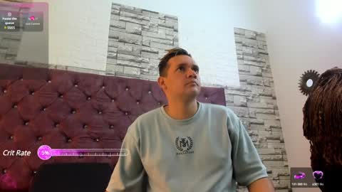 Snapshot of karol_and_paul chatting on December 30, 12:31 pm karol and paul online show from December 30, 12:31 pm