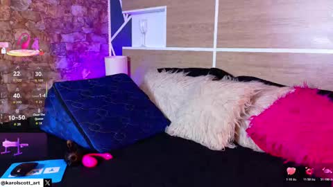 Snapshot of karol_scott1 chatting on November 15, 10:04 pm KAROL SCOTT online show from November 15, 10:04 pm