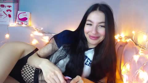 Snapshot of karolina_hottie_ chatting on January 20, 3:26 am Kira online show from January 20, 3:26 am