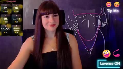 Caroline online show from September 25, 5:44 am