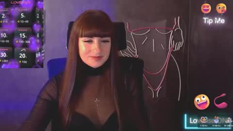 Caroline online show from October 12, 6:12 am