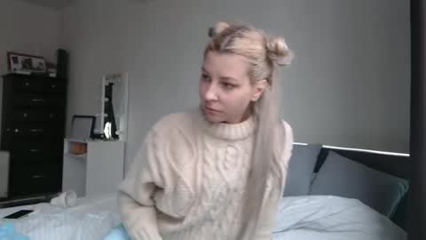 Karolinas777x online show from February 20, 11:09 am