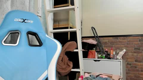 karoline121 online show from September 10, 6:52 pm