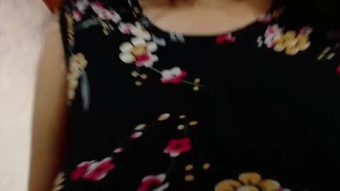 Snapshot of karolineburnx chatting on September 28, 11:10 pm Isa online show from September 28, 11:10 pm