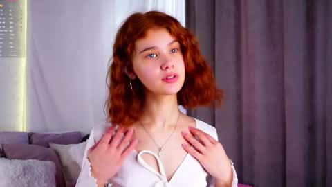 lina online show from June 2, 12:18 pm