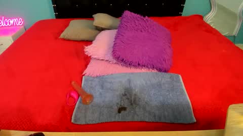 Karoll online show from December 18, 10:24 pm