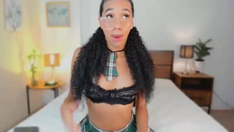 Kary Moon online show from October 16, 10:11 pm