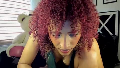 Snapshot of kasielopez chatting on September 12, 2:39 pm Kasie lopez online show from September 12, 2:39 pm