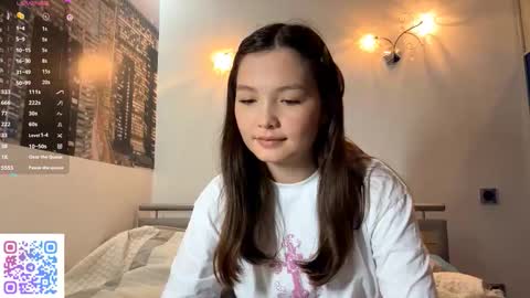 Snapshot of kassandrataulbee chatting on September 19, 9:43 am Kira online show from September 19, 9:43 am