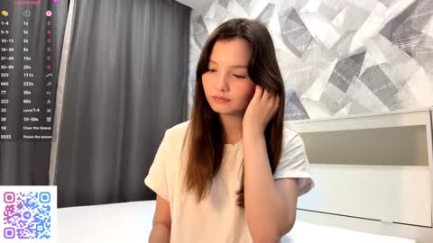 Snapshot of kassandrataulbee chatting on October 7, 7:11 pm Kira online show from October 7, 7:11 pm