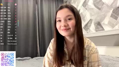 Kira online show from November 7, 4:07 pm