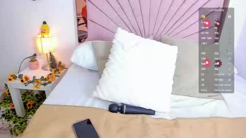 Kasumi  online show from January 9, 6:05 am