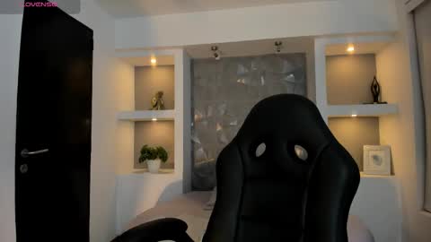 kat_blake online show from February 18, 5:36 am