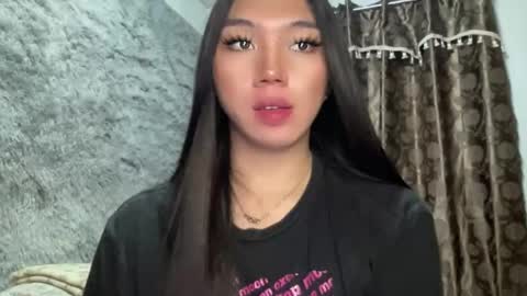 Majesty online show from February 25, 5:25 pm