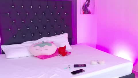 Snapshot of kataaleya__12 chatting on November 13, 11:53 am kataaleya__12 online show from November 13, 11:53 am