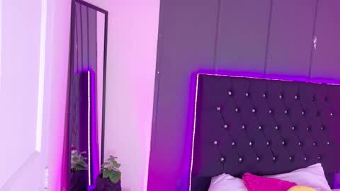 Snapshot of kataaleya__12 chatting on November 26, 11:55 am kataaleya__12 online show from November 26, 11:55 am