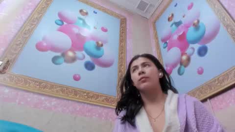 Snapshot of katalellastarr chatting on October 17, 1:14 pm KatalellaStarr online show from October 17, 1:14 pm