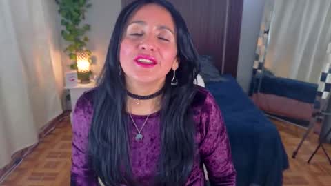 kate online show from November 7, 8:42 pm