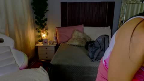 kate online show from November 27, 3:14 pm