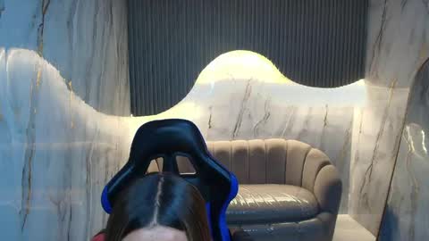 Katalina  online show from April 16, 8:09 pm