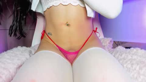 katalinaferreirax online show from September 24, 2:37 am