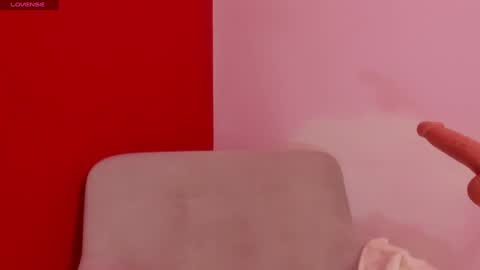 Snapshot of kate_bunny_ chatting on December 27, 11:06 am Kate online show from December 27, 11:06 am