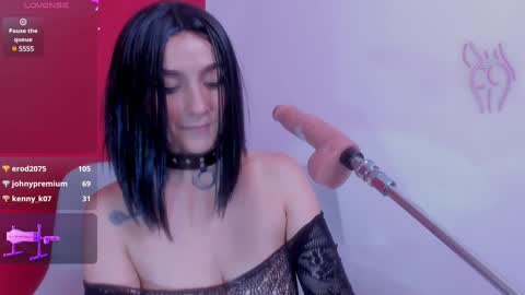 Snapshot of kate_bunny_ chatting on January 2, 2:35 pm Kate online show from January 2, 2:35 pm