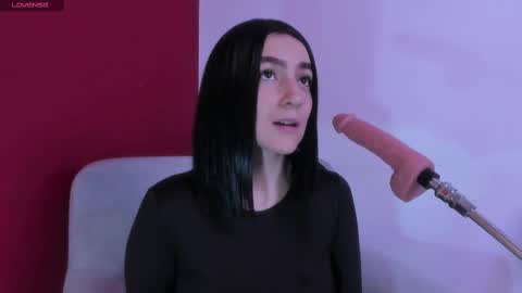 Snapshot of kate_bunny_ chatting on March 8, 11:37 am Kate online show from March 8, 11:37 am