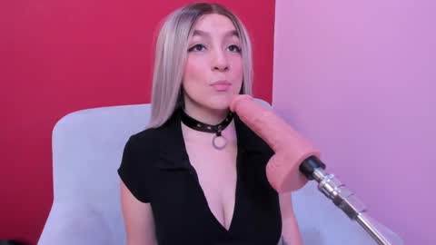 Snapshot of kate_bunny_ chatting on September 18, 12:07 pm Kate online show from September 18, 12:07 pm