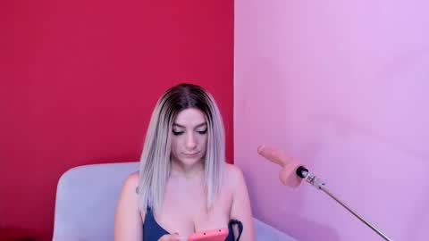 Snapshot of kate_bunny_ chatting on November 6, 12:06 pm Kate online show from November 6, 12:06 pm