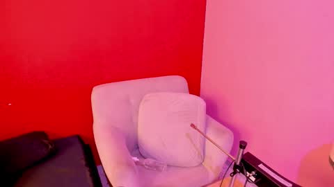 Snapshot of kate_bunny_ chatting on November 21, 11:31 am Kate online show from November 21, 11:31 am