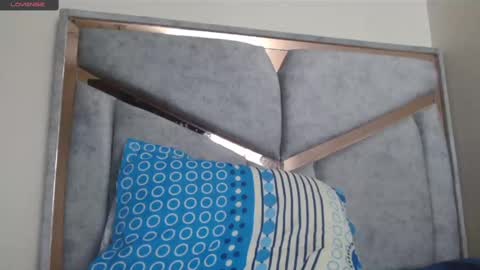 kate online show from February 15, 8:33 pm