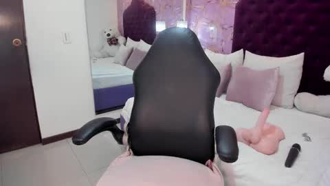 kate lua online show from January 8, 1:02 pm