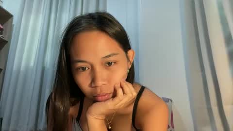 Snapshot of kate_mae chatting on October 8, 11:57 pm katey online show from October 8, 11:57 pm