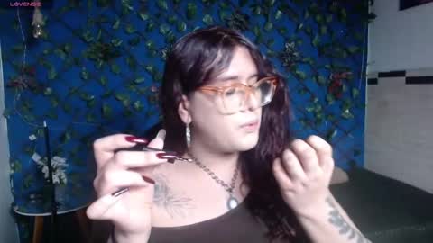 kate online show from December 4, 4:33 am