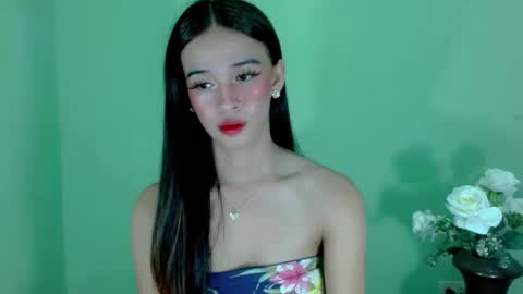 Snapshot of kate_romance chatting on January 6, 4:47 am Kate online show from January 6, 4:47 am