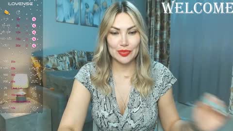 Snapshot of kate_space chatting on December 1, 6:30 pm Therapist online show from December 1, 6:30 pm