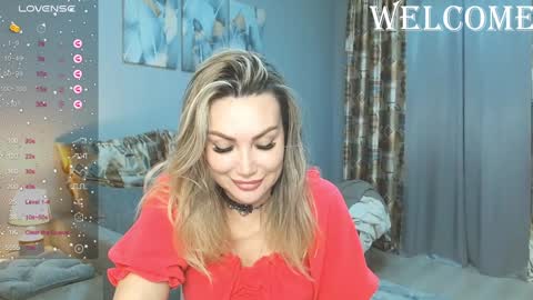 Snapshot of kate_space chatting on December 6, 12:56 am Therapist online show from December 6, 12:56 am