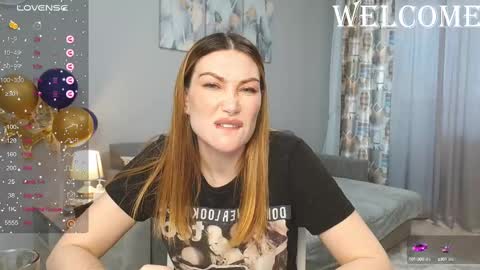 Snapshot of kate_space chatting on March 10, 5:33 am Therapist online show from March 10, 5:33 am