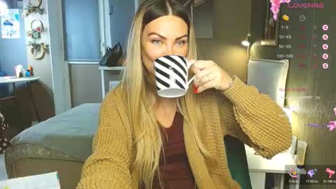 Snapshot of kate_space chatting on November 30, 4:11 pm Therapist online show from November 30, 4:11 pm