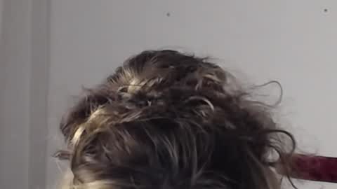 Snapshot of katejolie chatting on December 31, 9:21 am Help me with rate thanks online show from December 31, 9:21 am