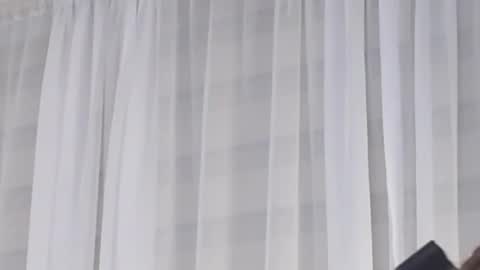 Snapshot of katejolie chatting on September 20, 8:04 am Help me with rate thanks online show from September 20, 8:04 am