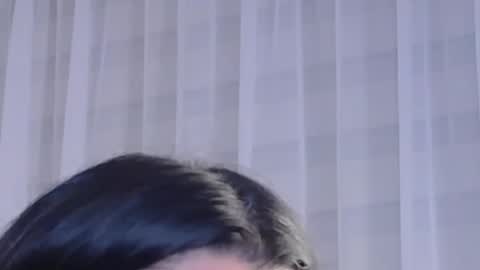 Snapshot of katejolie chatting on October 26, 4:18 am Help me with rate thanks online show from October 26, 4:18 am