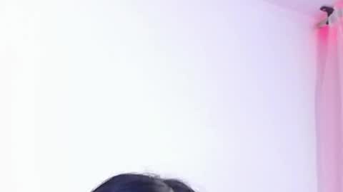 Snapshot of katejolie chatting on December 4, 7:06 am Help me with rate thanks online show from December 4, 7:06 am