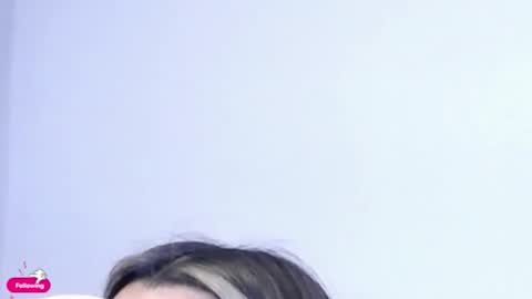 Snapshot of katejolie chatting on February 4, 3:12 am Help me with rate thanks online show from February 4, 3:12 am