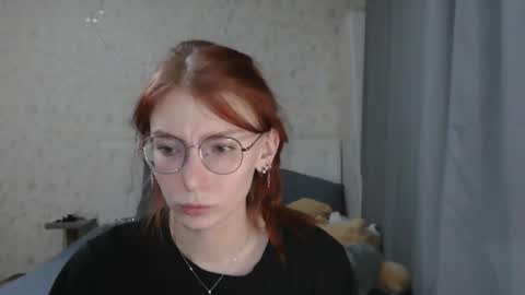 Snapshot of katekalen chatting on November 26, 5:14 pm Kate Bunny online show from November 26, 5:14 pm