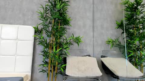 Kate online show from February 7, 9:37 am