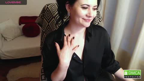 Snapshot of katelynwinehouse chatting on January 10, 2:13 pm Katelyn online show from January 10, 2:13 pm