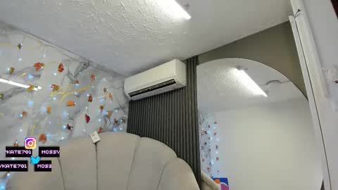 Im Katherine but call me Kate  online show from November 14, 12:26 pm