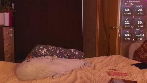 Snapshot of kateslil chatting on January 17, 4:39 am Kate online show from January 17, 4:39 am